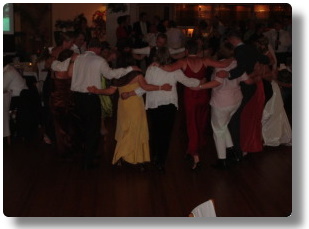DJ Tobi, DJ Entertainment f�r Niedersachsen. Hannover, Braunschweig,  Hildesheim, Wolfsburg, Wolfenb�ttel, Hameln, Peine,  Langenhagen, Wedemark, Burgdorf, Gifhorn, Lehrte, Wunstorf, Garbsen, Stadthagen, Hemmingen, Bad Nenndorf, Laatzen, Sarstedt, Walsrode, Soltau Fallingbostel, Burgwedel, Isernahgen, Gehrden, Wennigsen, Bispingen, Pattensen, Salzgitter, Seelze, Barsinghausen, Springe, Steinhude, Neustadt, Rinteln, B�ckeburg, Minden, Nienburg, Celle, Goslar, Harz, ... . F�r Hochzeit, Geburtstag, Polterabend